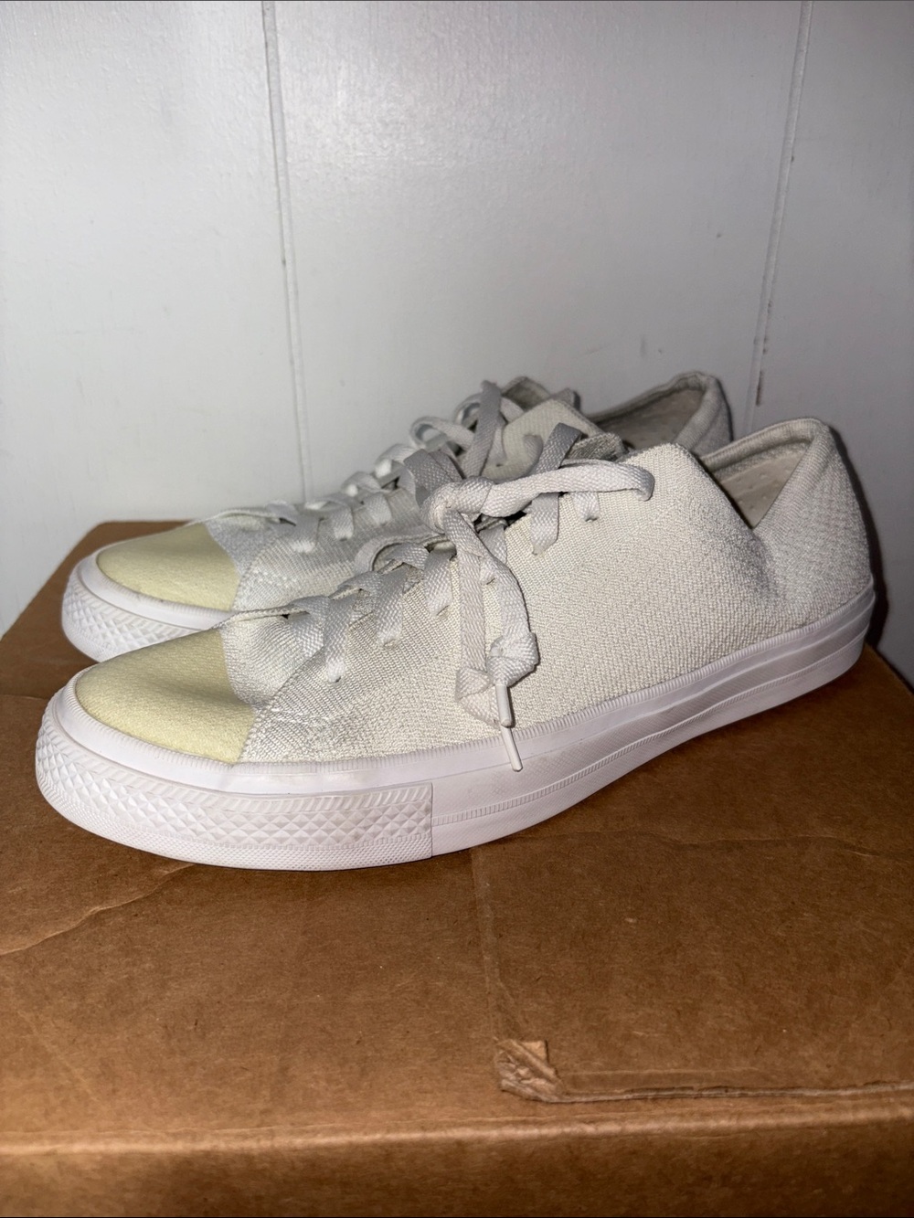 Converse Low-Top Canvas Sneakers size 10 Men